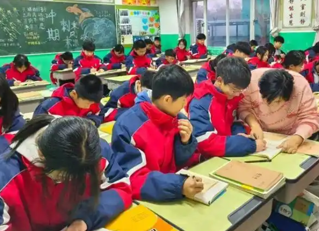 并感受到每天的学习和日子对他们来讲对错常有意义有价值的事情 并感受到每天的学习和日子对他们来讲对错常有意义有价值的事情